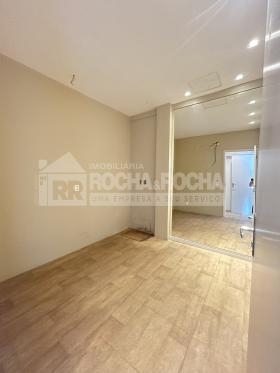 Centro Comercial Jose Dutra Ribeiro