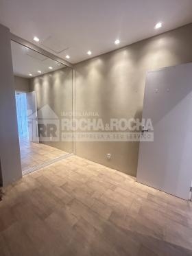 Centro Comercial Jose Dutra Ribeiro