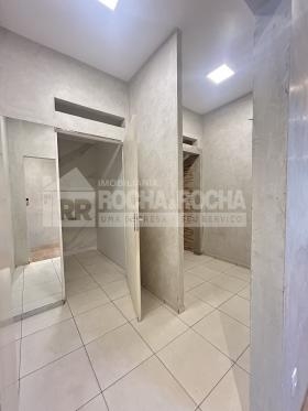 Centro Comercial Jose Dutra Ribeiro