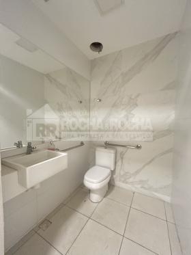 Centro Comercial Jose Dutra Ribeiro