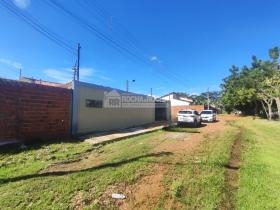 Casa Comercial