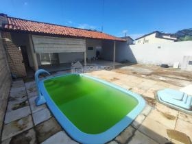 Casa Comercial