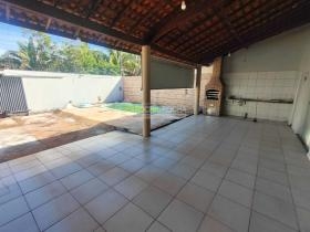 Casa Comercial
