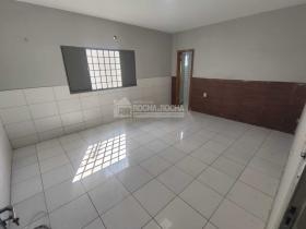Casa Comercial