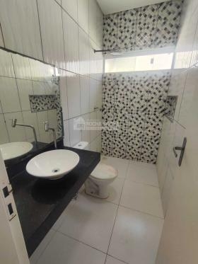 Casa Comercial