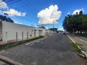 Casa Residencial/Comercial