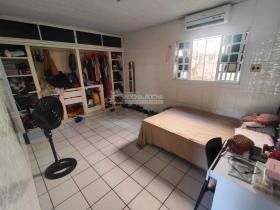 Casa Residencial/Comercial