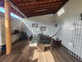 Casa Residencial/Comercial