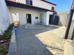 Casa Comercial