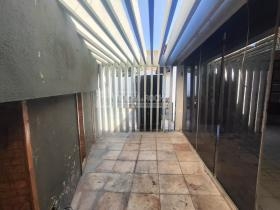 Casa Comercial