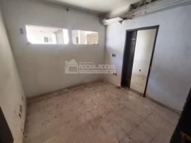 Casa Comercial