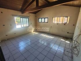 Casa Comercial