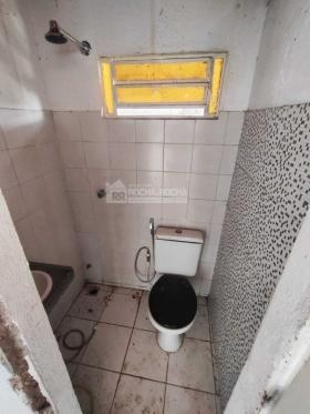 Casa Comercial