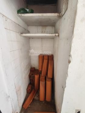 Casa Comercial