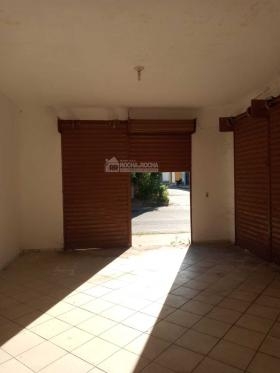 QUADRA A17, CASA 01(ESQUINA)
