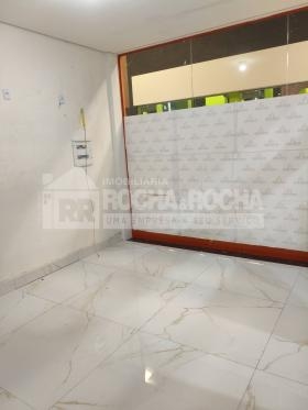 SHOPPING CENTER COCAIS