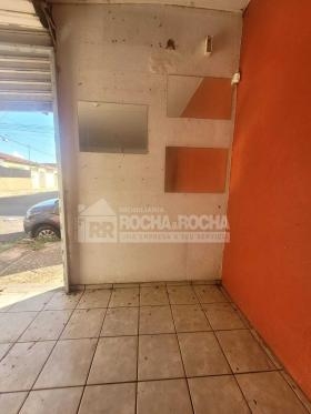 Rua Alcides Freitas