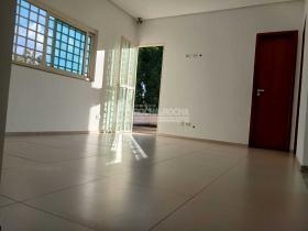 Casa Residencial/Comercial