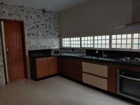Casa Residencial/Comercial