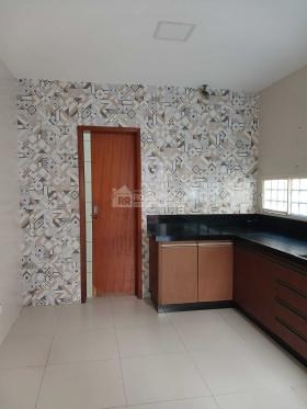 Casa Residencial/Comercial