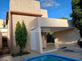 Casa Residencial/Comercial