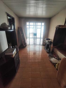 Casa Residencial/Comercial