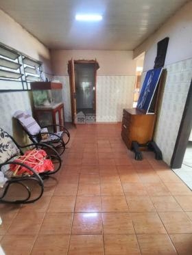 Casa Residencial/Comercial