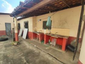 Casa Residencial/Comercial