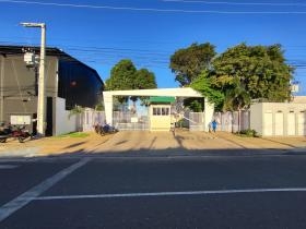 COND. JARDINS DO LESTE I
