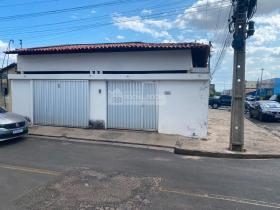 Casa Residencial/Comercial