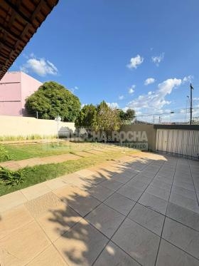Casa Comercial