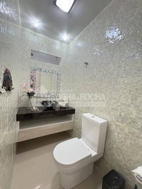 Casa Comercial