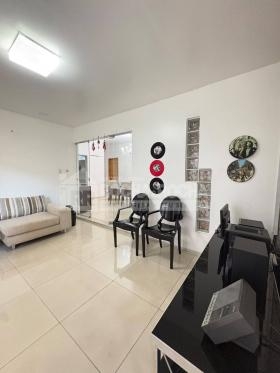 Casa Comercial