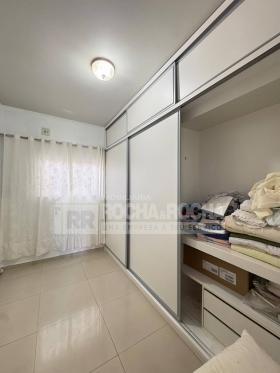 Casa Comercial