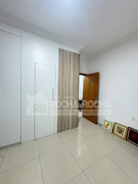 Casa Comercial