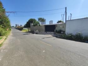 Casa Residencial/Comercial