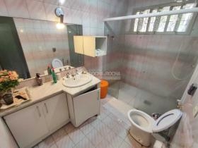 Casa Residencial/Comercial