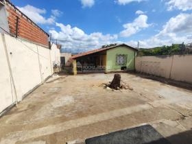 Casa Residencial/Comercial