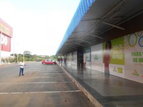 SHOPPING CENTER COCAIS