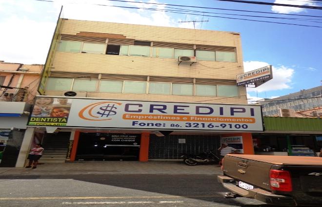 RUA TREZE DE MAIO