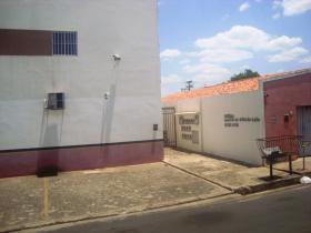 Ed. Cecilia Leite