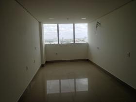 Centro Empresarial Shopping Rio Poty