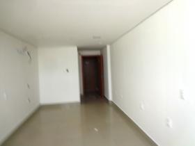 Centro Empresarial Shopping Rio Poty