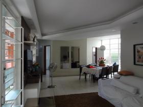 Casa Comercial