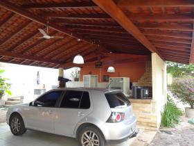 Casa Comercial