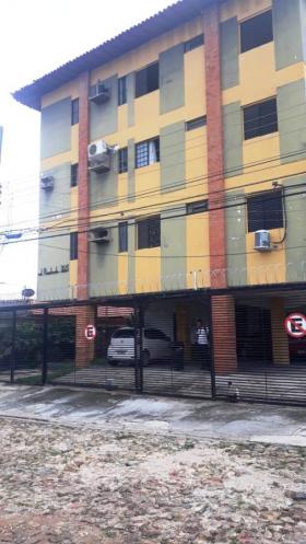 R RIACHUELO