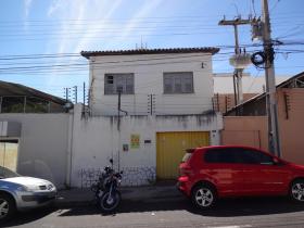 Rua Doutor Área Leão