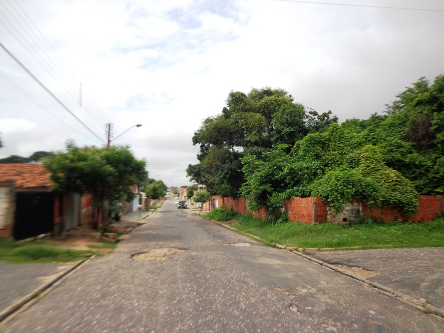 R MURILO BRAGA