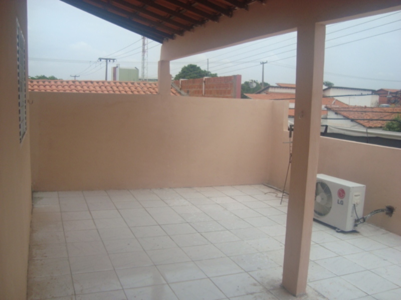 Rua Treze de Maio 