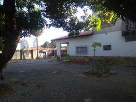 R. Raimundo Portella